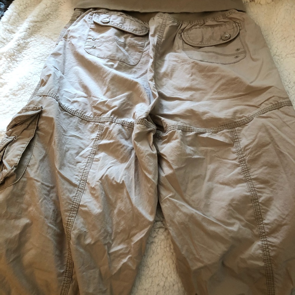 Calvin Klein Performance Capris - Picture 2 of 5